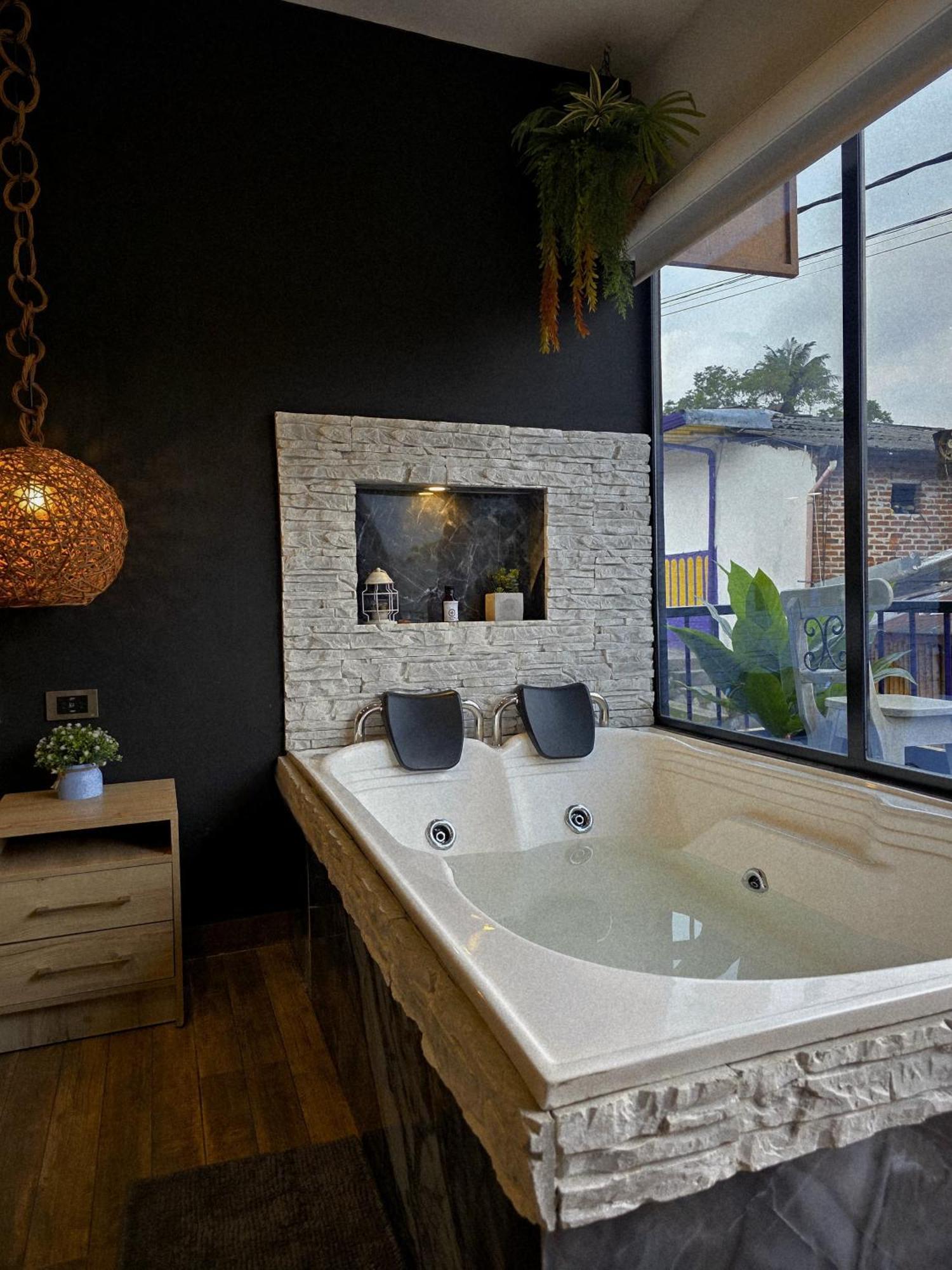 Habitacion Deluxe 2 Con Jacuzzi A 20 Mt Del Parque Salento Zewnętrze zdjęcie